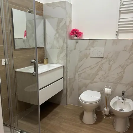 Rhome 279