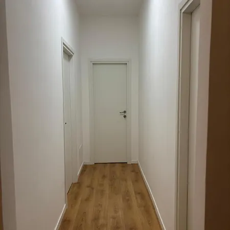 Rhome 279 4*
